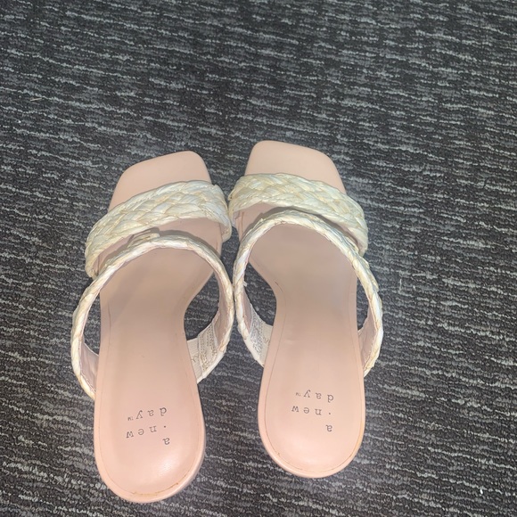 A New Day Square basil open toe heels straw strap size 6 - Picture 5 of 7